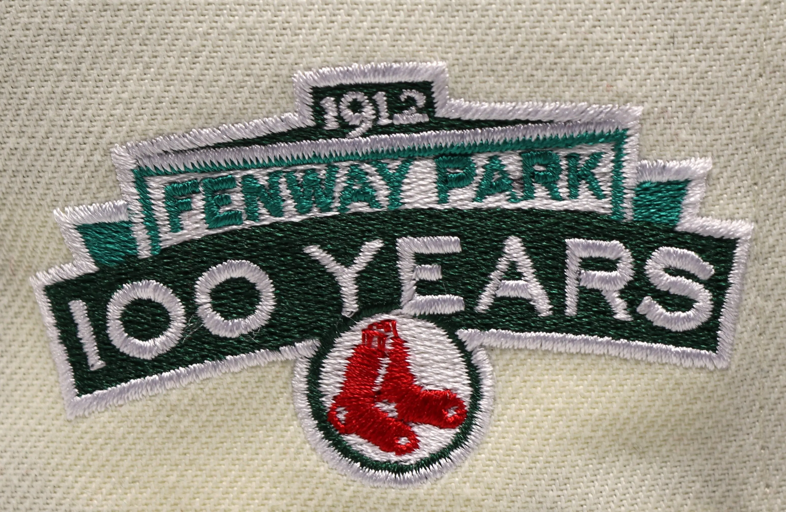 BOSTON RED SOX (FENWAY PARK 100 YEARS) NEW ERA 59FIFTY FITTED (GREEN UNDER VISOR)