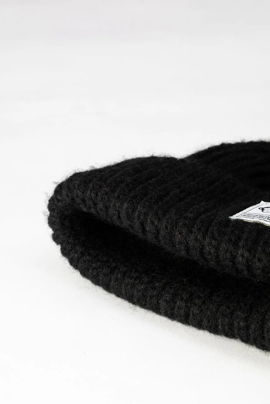 Fisherman Beanie // Black