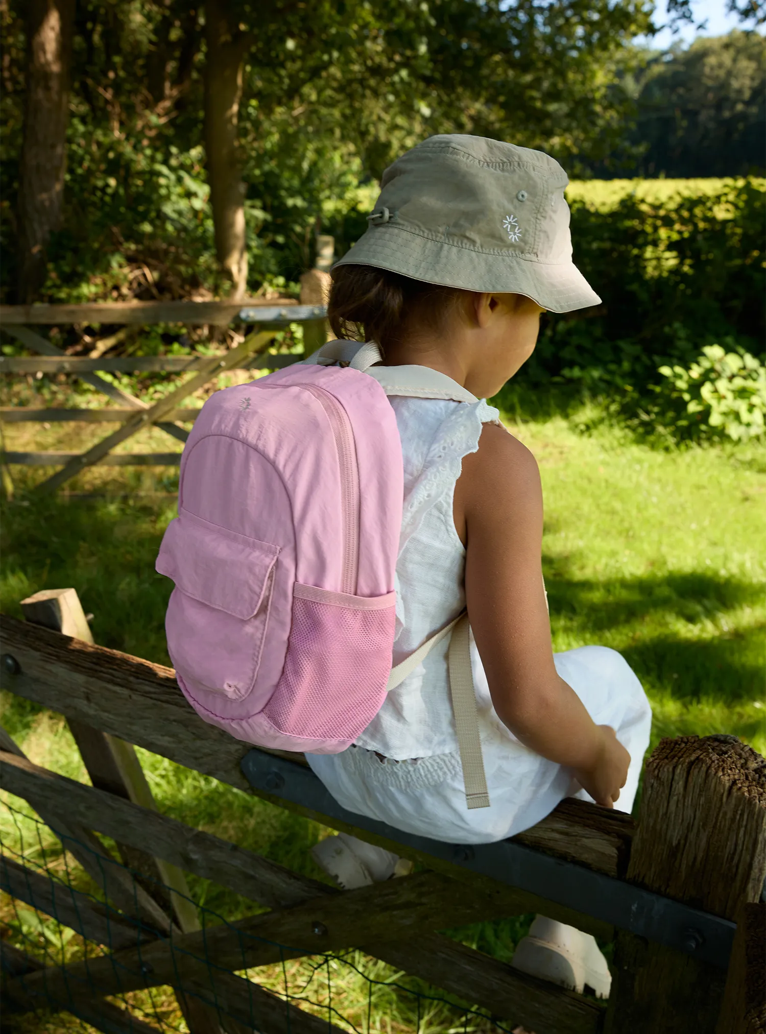 Kids Bucket Hat (Sun Shy Laurel)