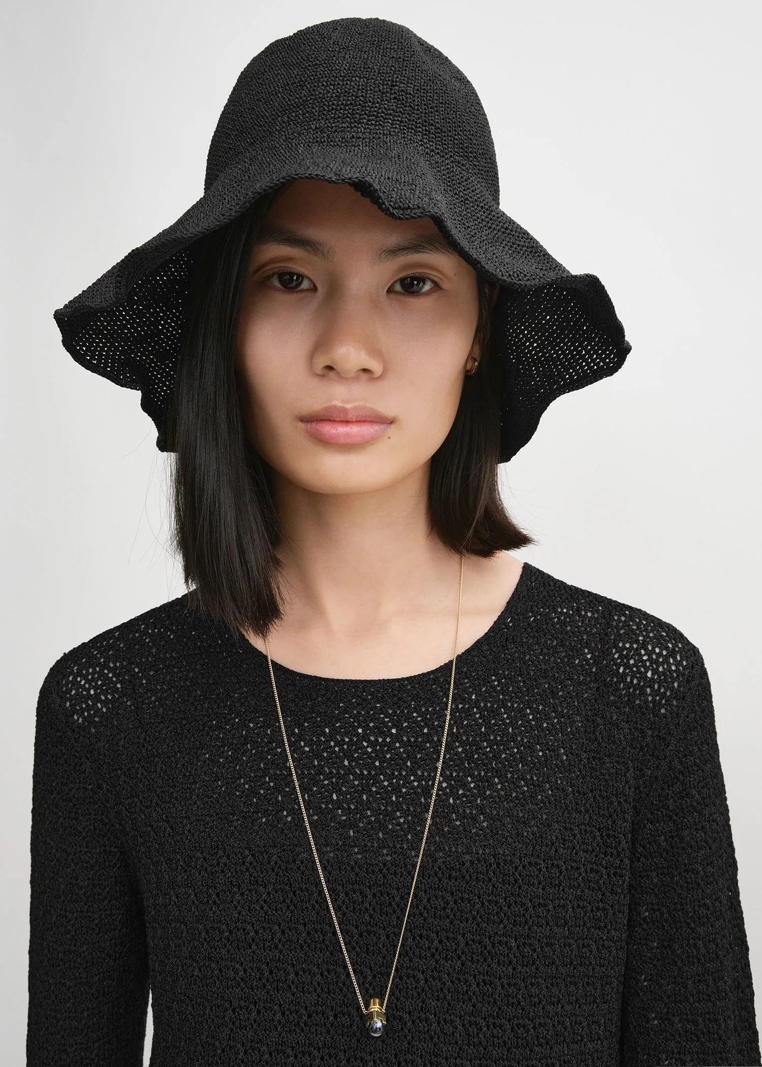 Paper straw hat black